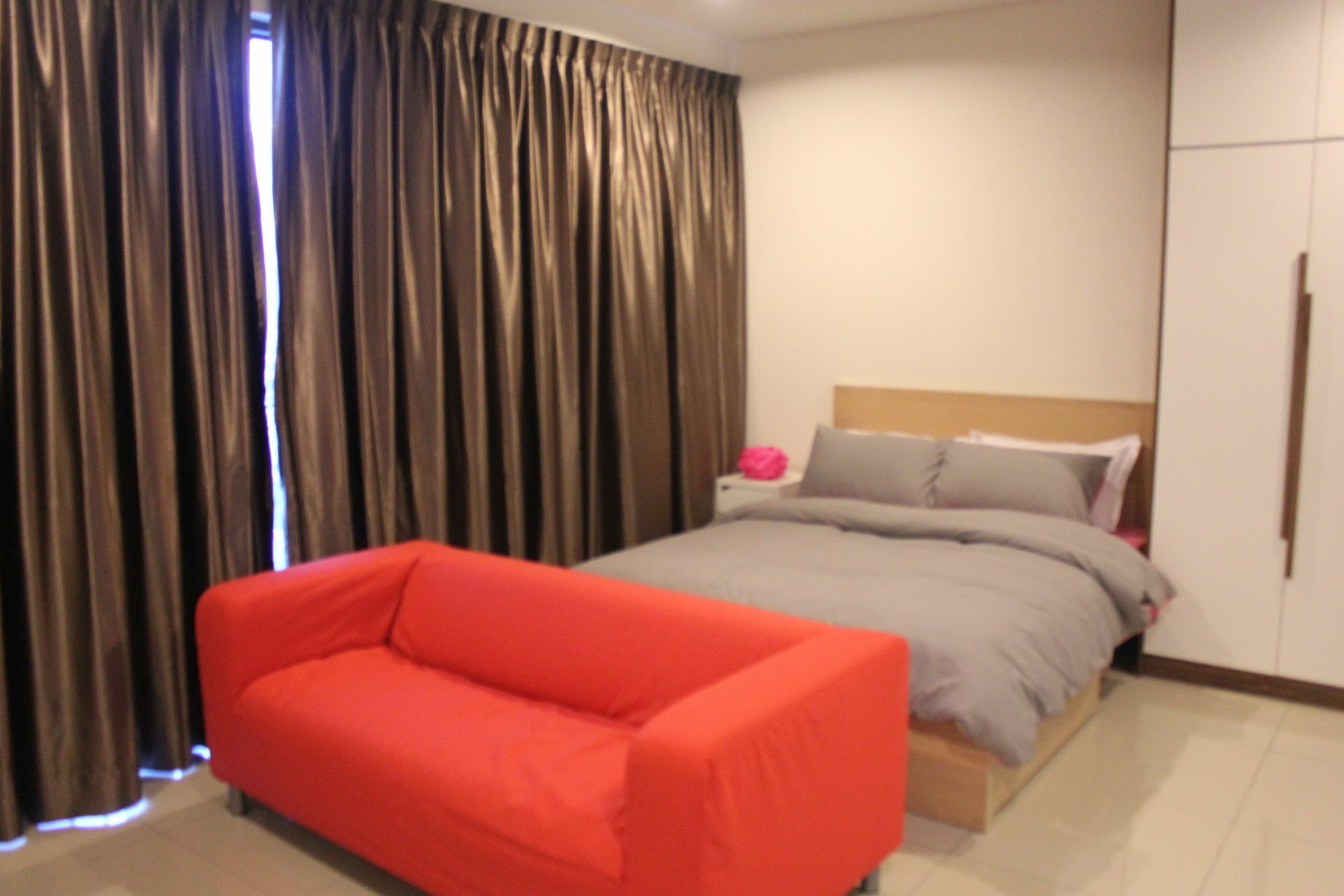 De Houz - Trefoil Setia Alam Home Stay Shah Alam Exterior foto