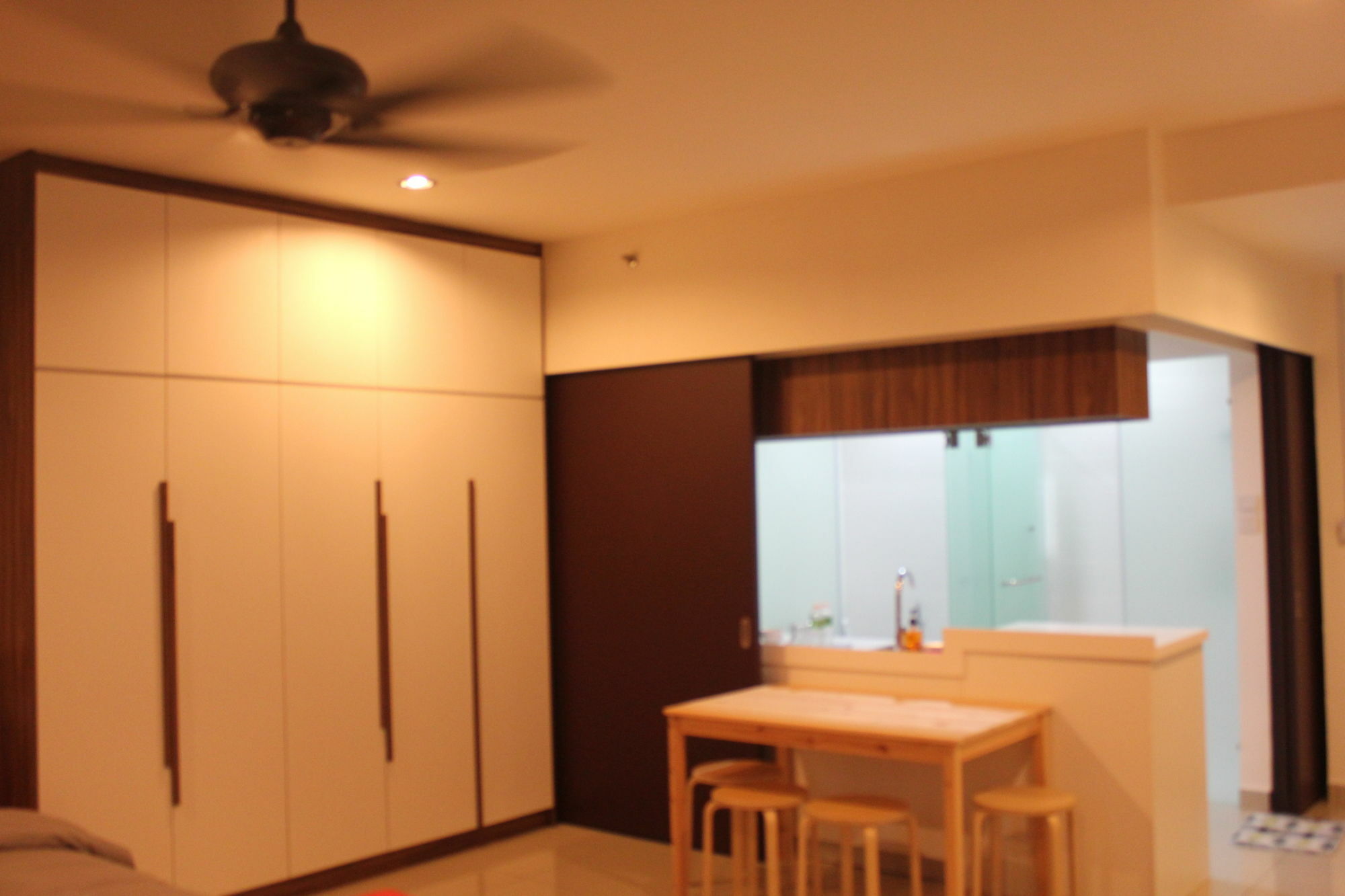 De Houz - Trefoil Setia Alam Home Stay Shah Alam Exterior foto